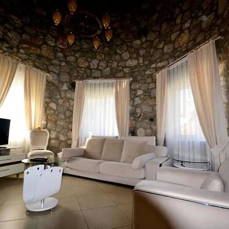 5 Star With 4 Bedrooms, Dalaman 1049 Villa Kalkan